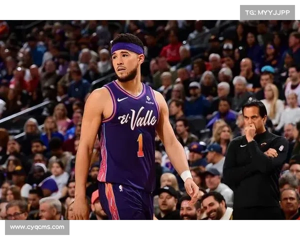 布克在比赛中的关键决策分析与战术执行对球队胜负的影响